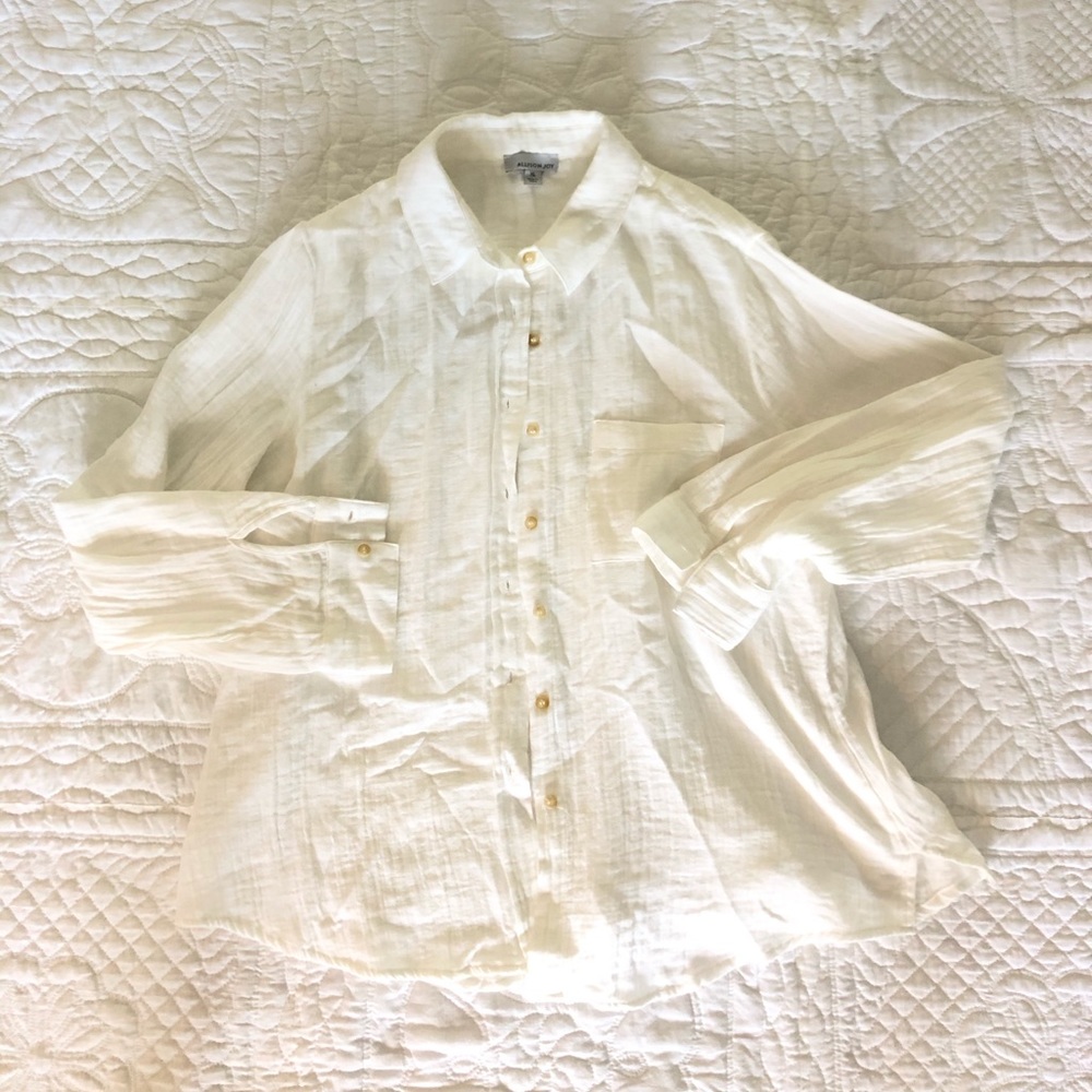 White linen button down with cute back detailing